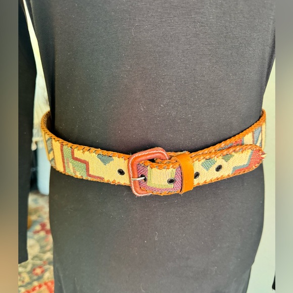 Vintage Aztec Patterned Faux Leather Belt - Picture 4 of 8